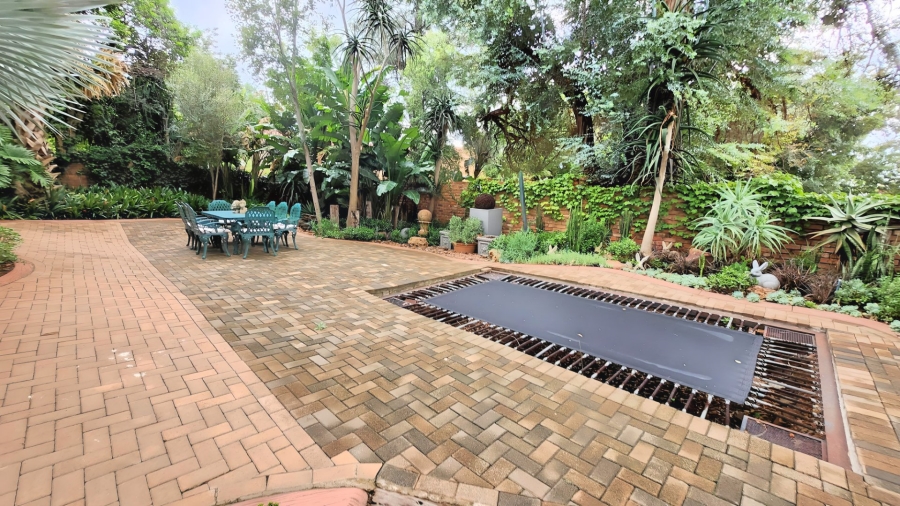 5 Bedroom Property for Sale in Doringkruin North West